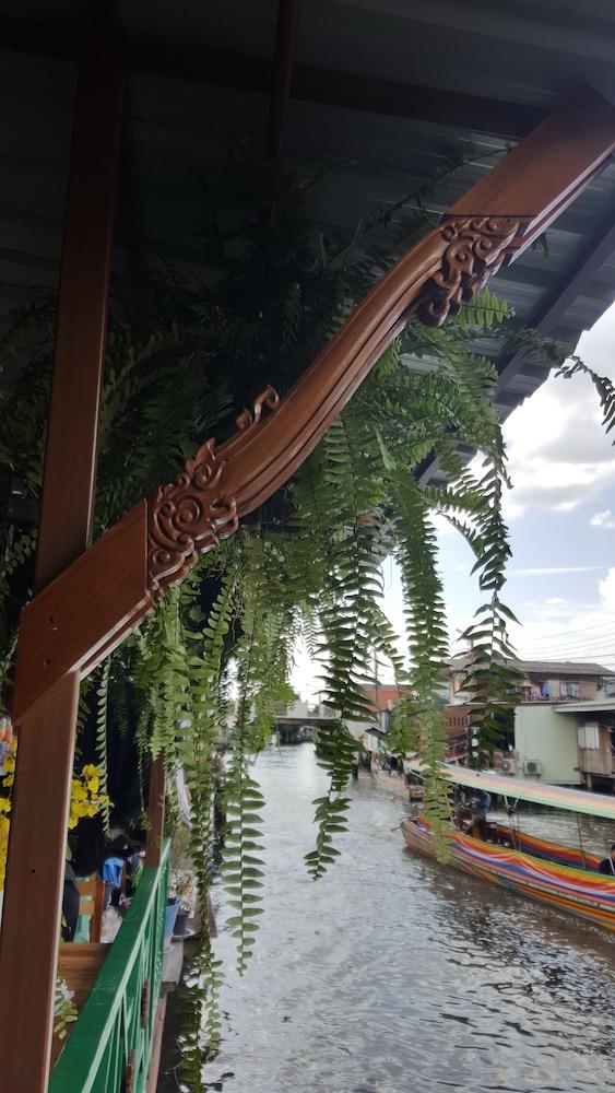 Hotel Bangluang House Bangkok Exterior foto